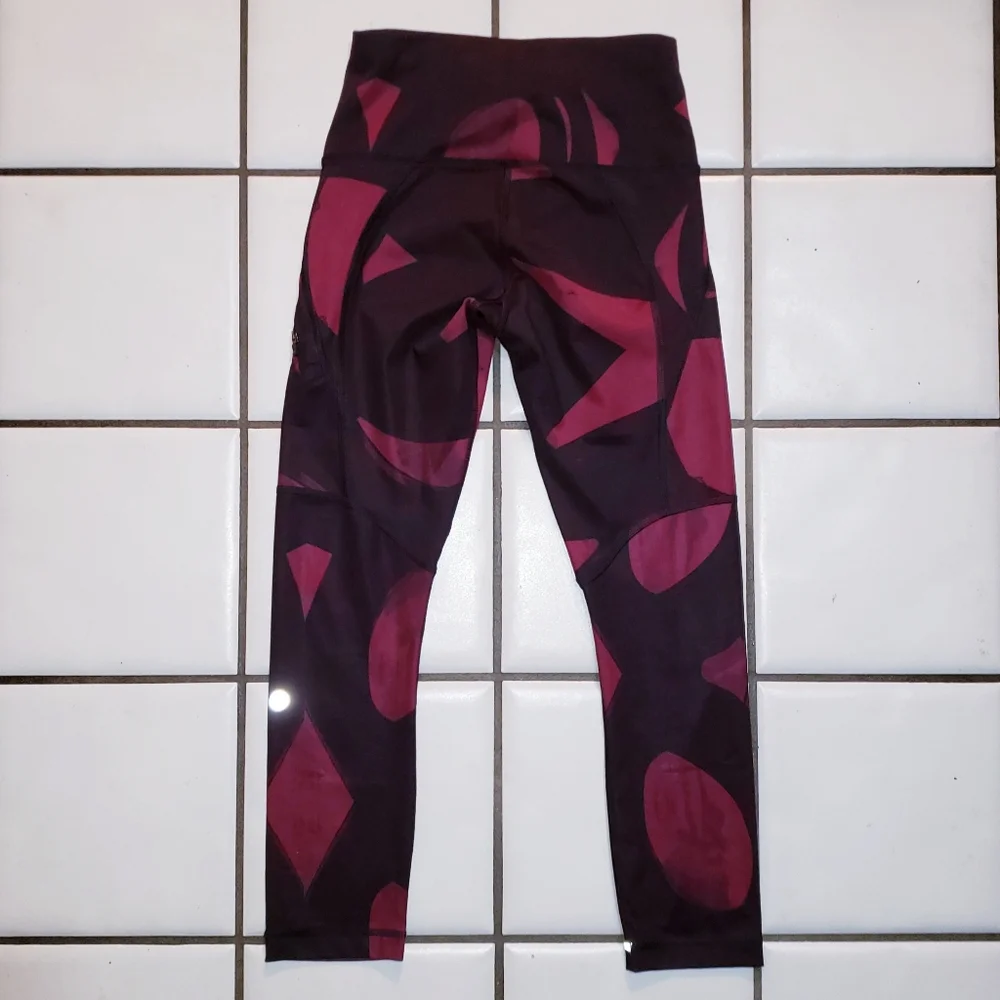 Lululemon All Sport Crop Back Spin Stroke Dashing Purple Black Leggings 2 Yoga